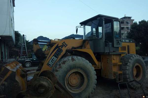 江西出售转让二手10000小时2010年晋工JGM755装载机