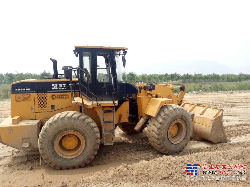 山西出售转让二手4500小时2011年厦工XG951III装载机