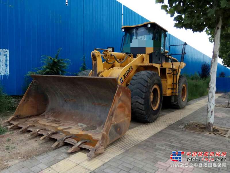 山西出售转让二手2100小时2014年厦工XG956II装载机