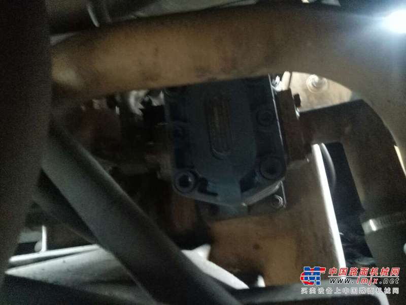 吉林出售转让二手2135小时2014年龙工ZL50C装载机