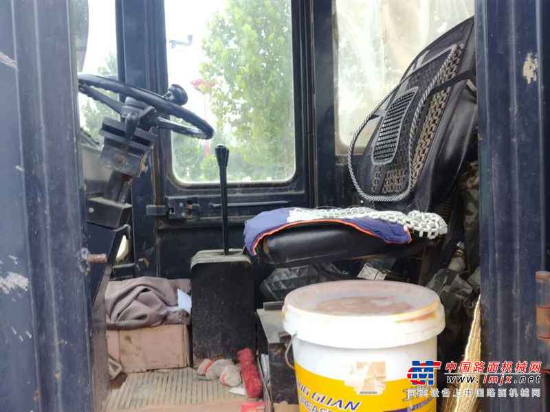 山东出售转让二手4500小时2011年山工SEM652B装载机