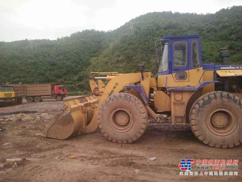 云南出售转让二手6000小时2009年龙工LG850装载机