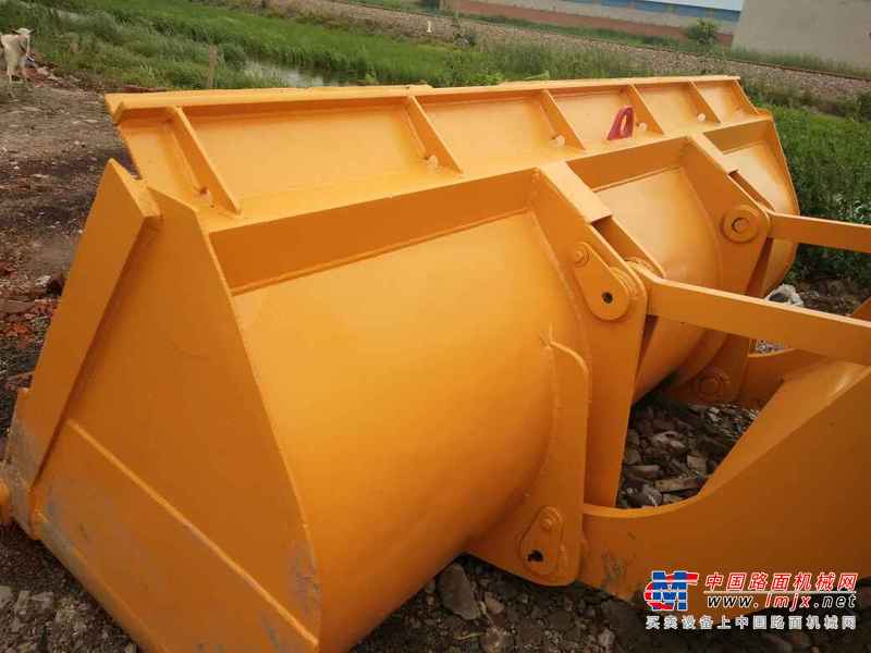 辽宁出售转让二手800小时2006年厦工XG951装载机