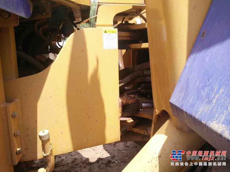 云南出售转让二手8000小时2010年龙工LG850装载机