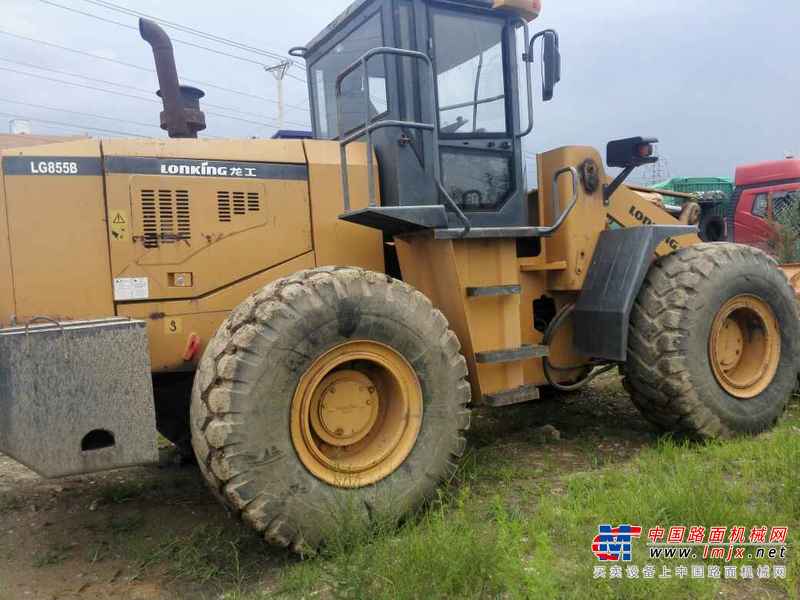 辽宁出售转让二手8000小时2010年龙工LG855B装载机