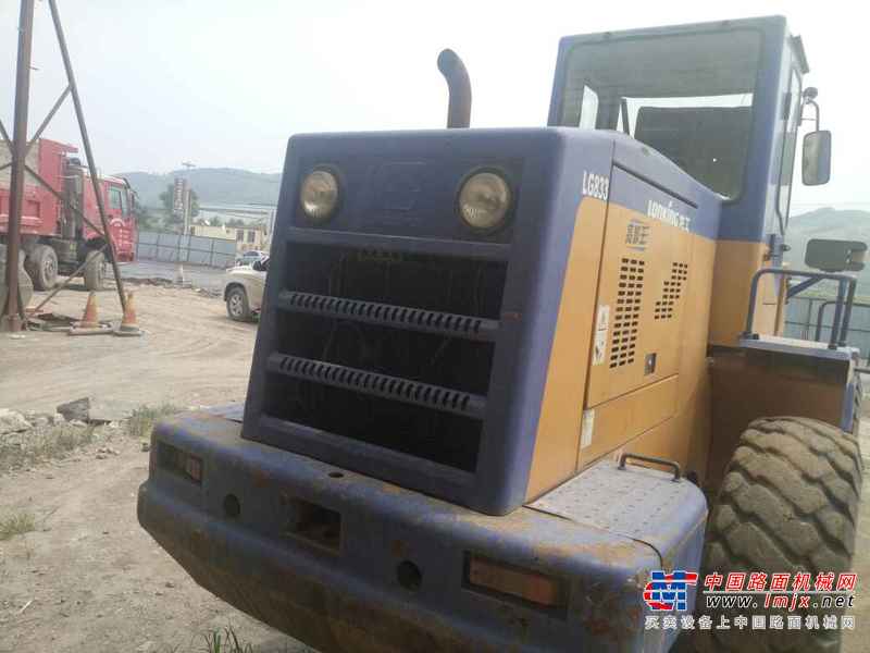 山东出售转让二手2300小时2011年龙工LG833装载机