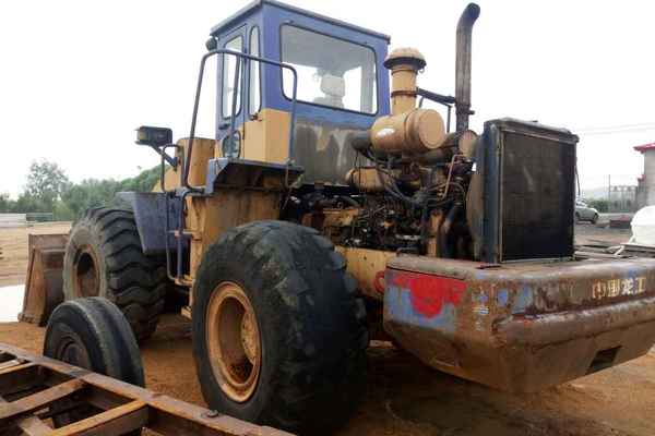 辽宁出售转让二手8000小时2009年龙工LG855装载机