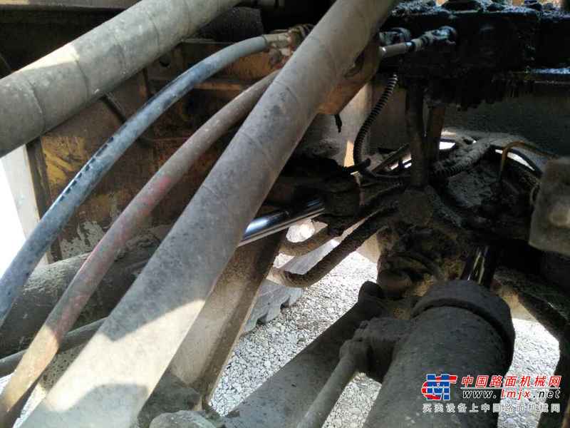 重庆出售转让二手8000小时2011年柳工ZL30E装载机