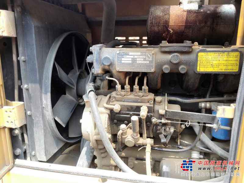 辽宁出售转让二手4000小时2010年龙工LG818装载机