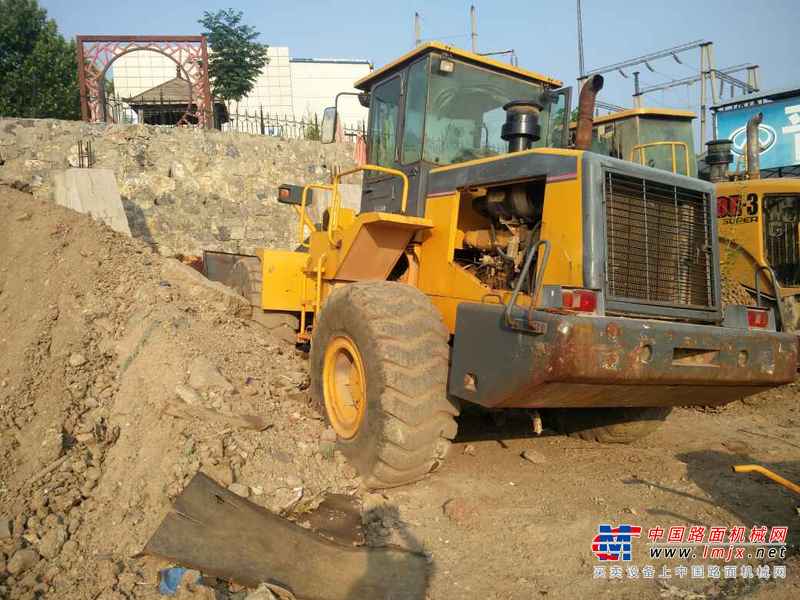 山西出售转让二手4000小时2009年徐工LW541F装载机