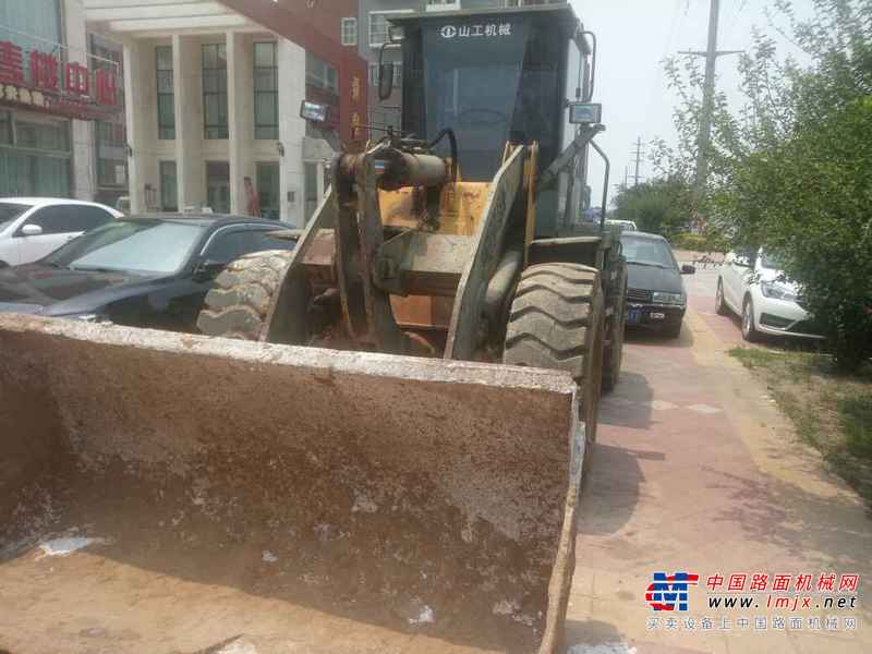 山东出售转让二手2300小时2010年山工ZL30E装载机
