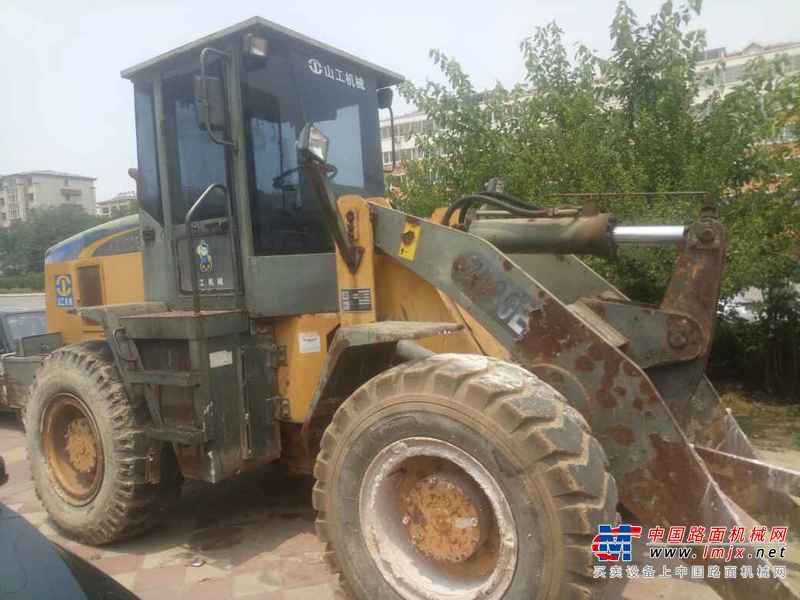 山东出售转让二手2300小时2010年山工ZL30E装载机