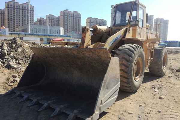 宁夏出售转让二手6800小时2010年柳工ZL50C装载机