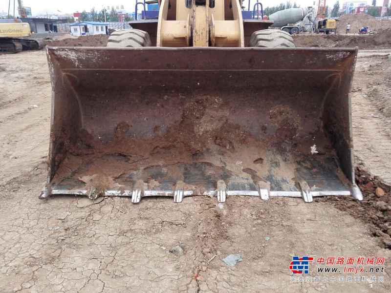 辽宁出售转让二手8000小时2009年龙工LG855装载机