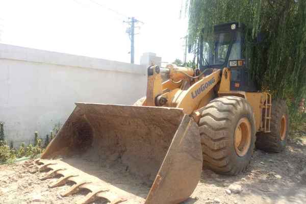 陕西出售转让二手980小时2010年柳工CLG855装载机