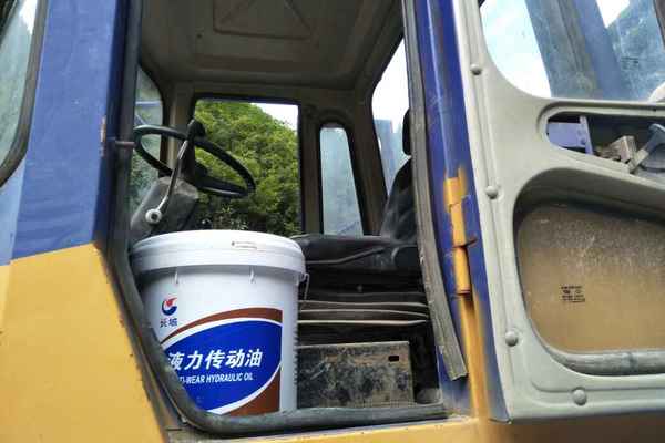 重庆出售转让二手8000小时2011年临工LG933装载机