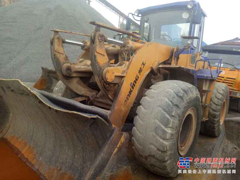 江西出售转让二手9200小时2010年龙工850装载机