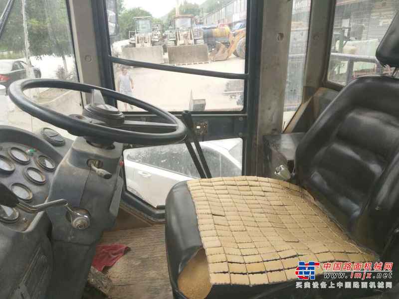 陕西出售转让二手5000小时2010年龙工LG853D装载机