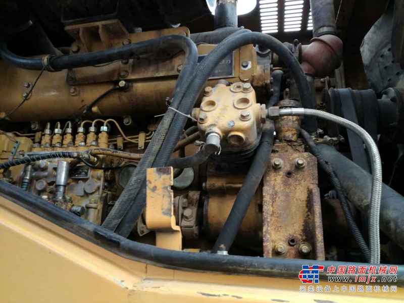 吉林出售转让二手4000小时2011年龙工LG855B装载机