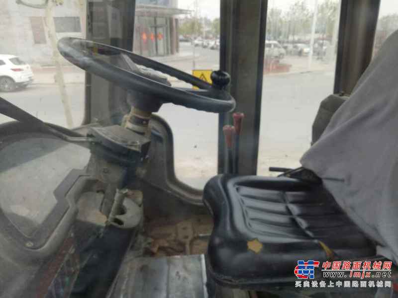 河南出售转让二手4000小时2010年厦工XG932II装载机