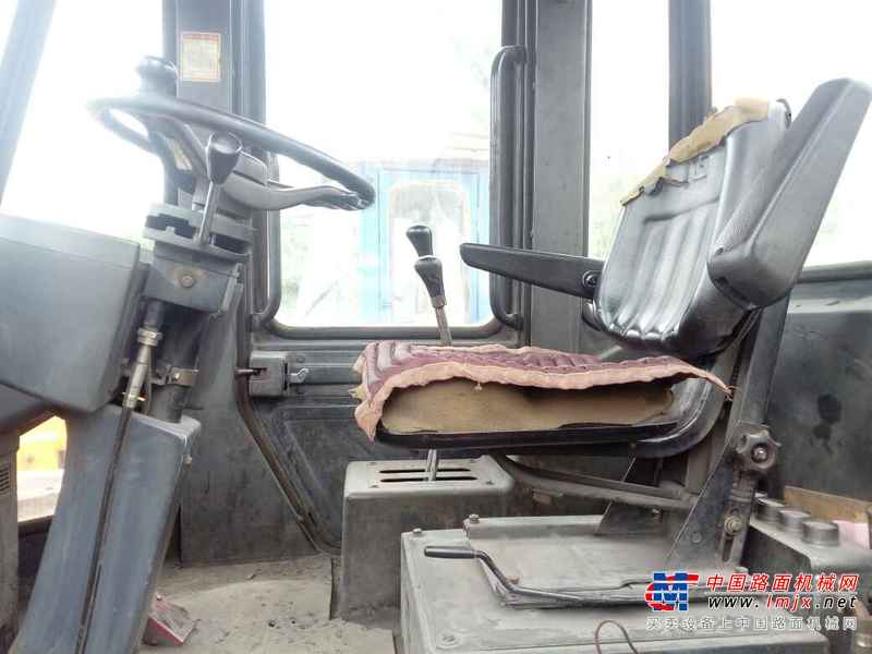 山西出售转让二手9000小时2011年柳工CLG855装载机