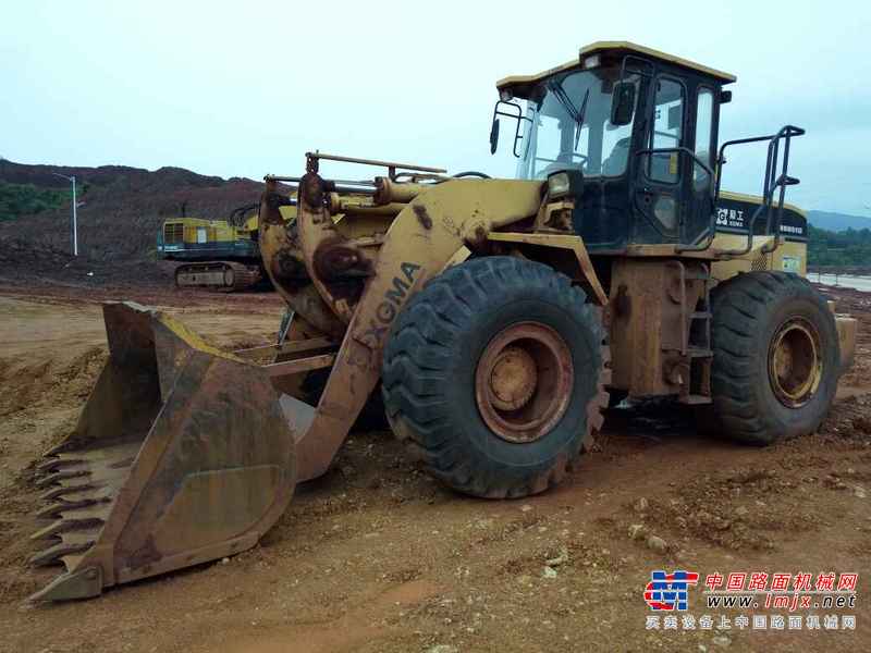 江西出售转让二手8000小时2010年厦工XG951III装载机