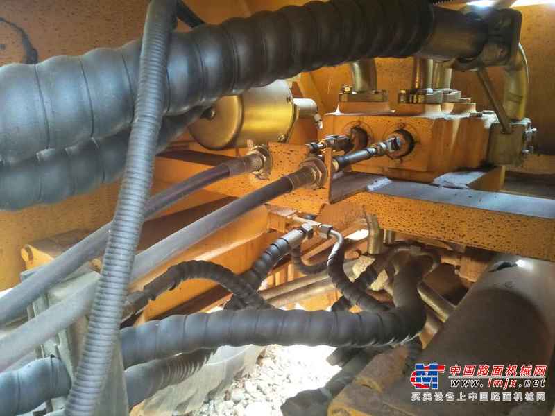 云南出售转让二手2000小时2012年柳工ZL50CN装载机