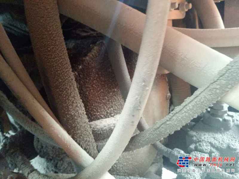 江西出售转让二手8600小时2010年斗山DL503装载机
