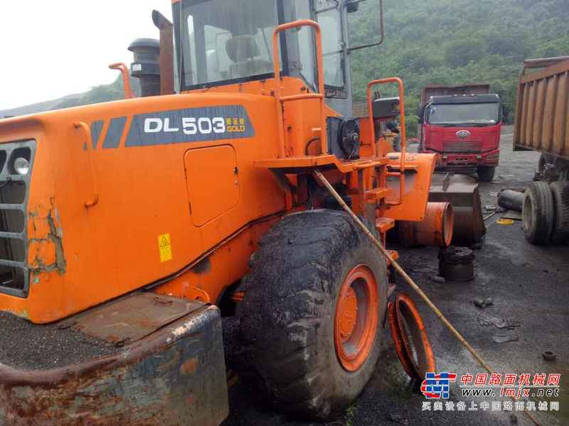 江西出售转让二手8600小时2010年斗山DL503装载机