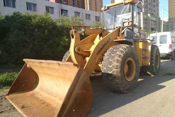 吉林出售转让二手3000小时2011年龙工LG853B装载机