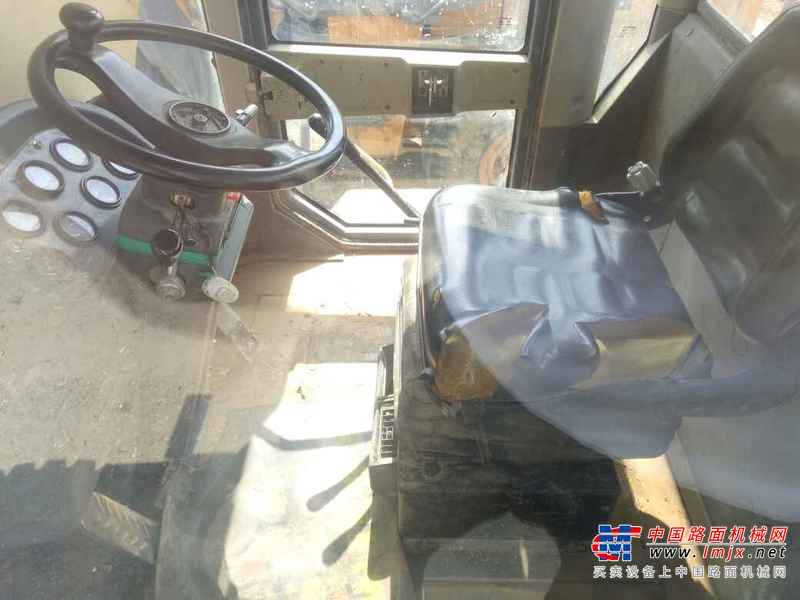 宁夏出售转让二手4700小时2010年龙工LG855B装载机