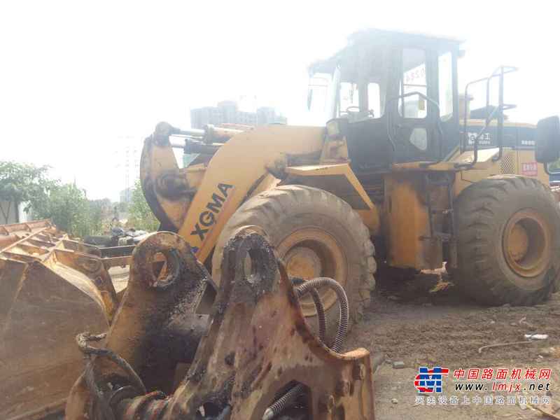 江西出售转让二手6800小时2010年厦工XG951装载机