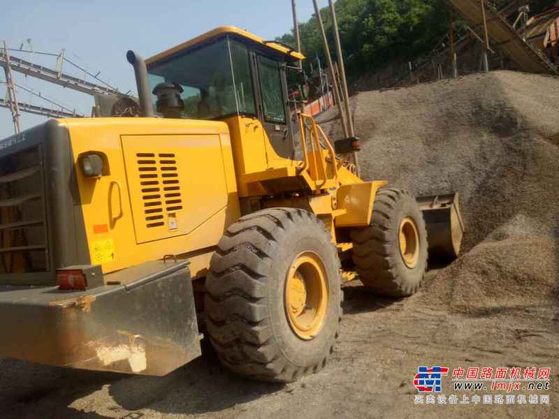 江西出售转让二手2000小时2016年福田雷沃FL953H装载机