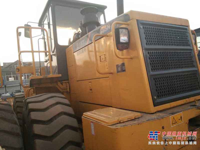 山东出售转让二手2000小时2013年柳工CLG855N装载机
