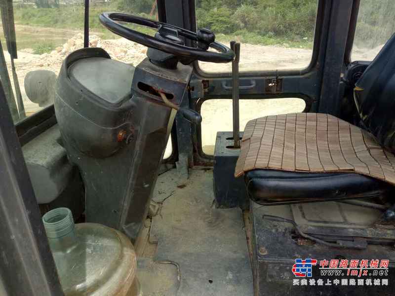 广东出售转让二手9800小时2011年柳工CLG836装载机
