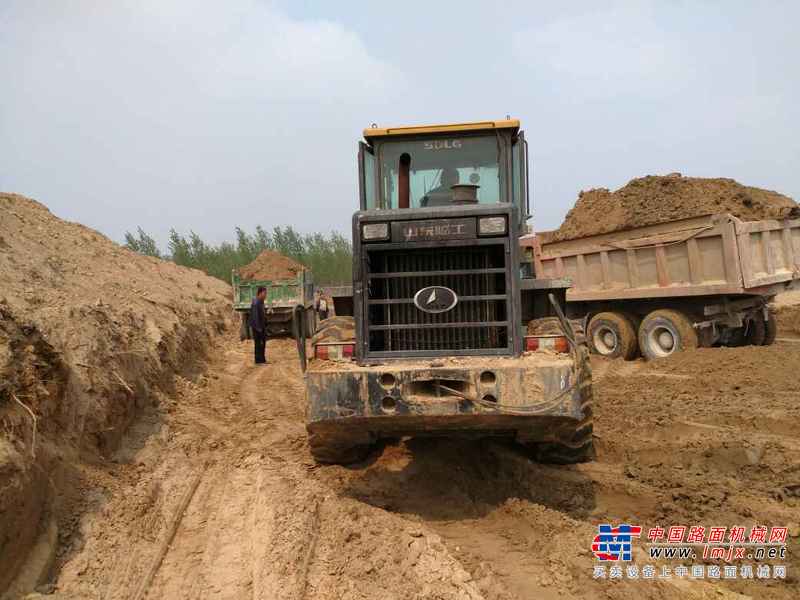 山东出售转让二手1919小时2010年临工LG933L装载机