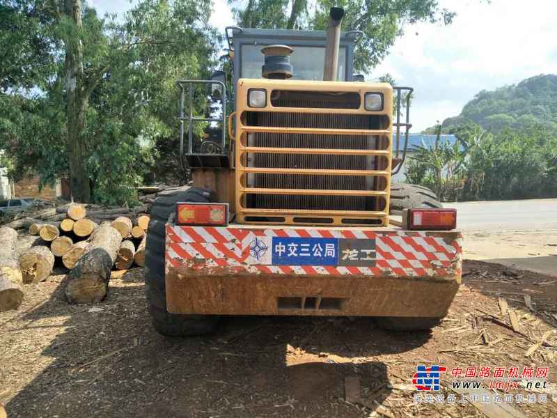 云南出售转让二手12000小时2012年龙工LG855D装载机