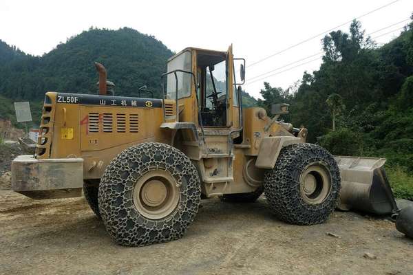 贵州出售转让二手6800小时2010年山工ZL50F装载机