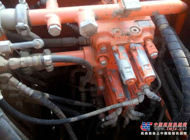 陕西出售转让二手6000小时2010年日立ZX70挖掘机