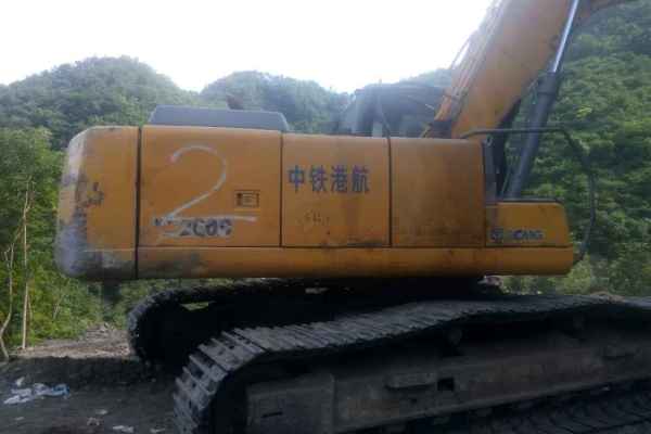 陕西出售转让二手6000小时2010年徐工XE260C挖掘机
