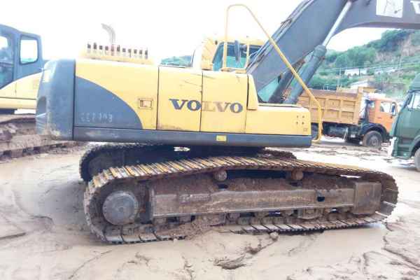 山西出售转让二手12000小时2007年沃尔沃EC240BLC挖掘机