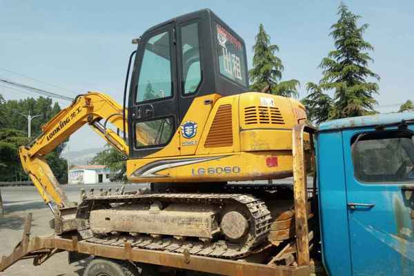 山西出售转让二手3000小时2011年柳工CLG906C挖掘机