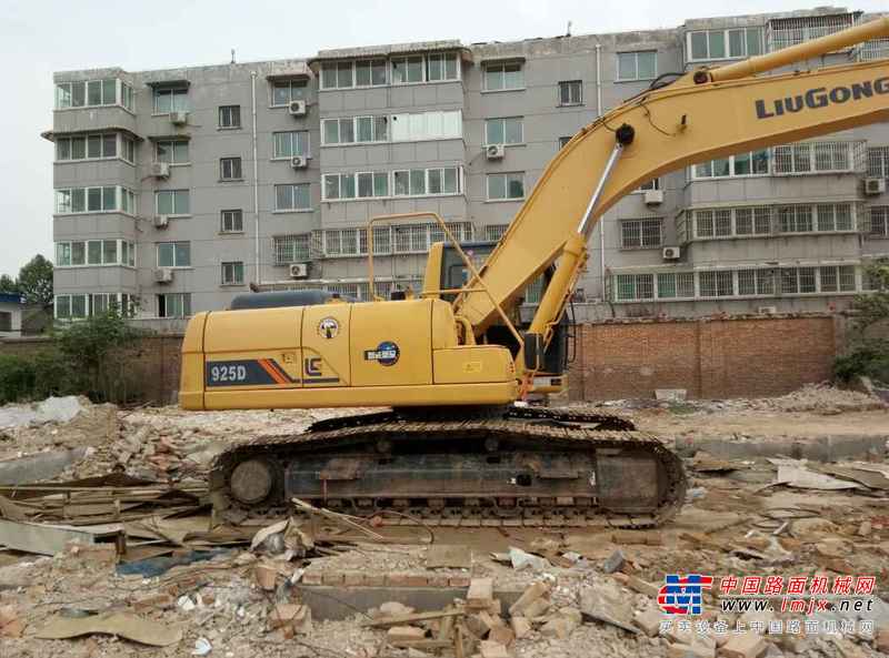 山西出售转让二手3800小时2012年柳工CLG925D挖掘机