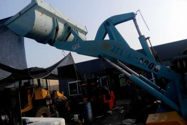 辽宁出售转让二手3000小时2014年海宏重工CTX930装载机