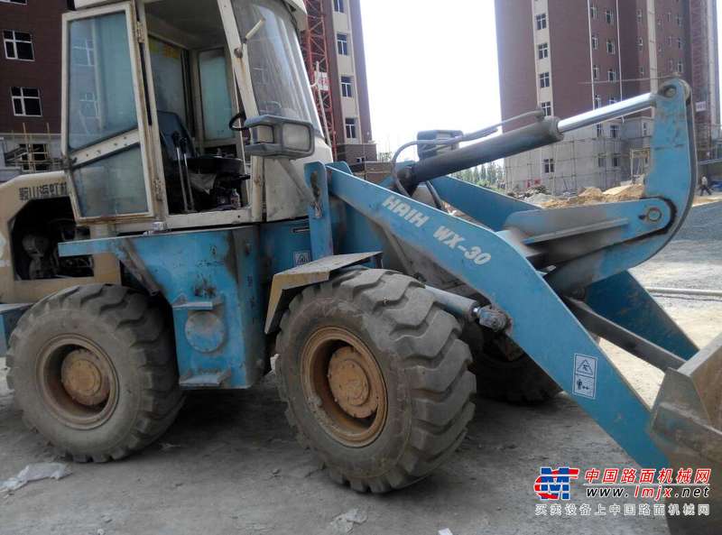 辽宁出售转让二手3000小时2011年海宏重工CTX930装载机