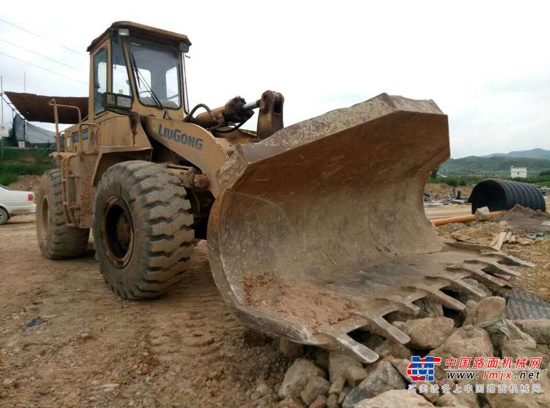 贵州出售转让二手13000小时2009年柳工ZL40B装载机