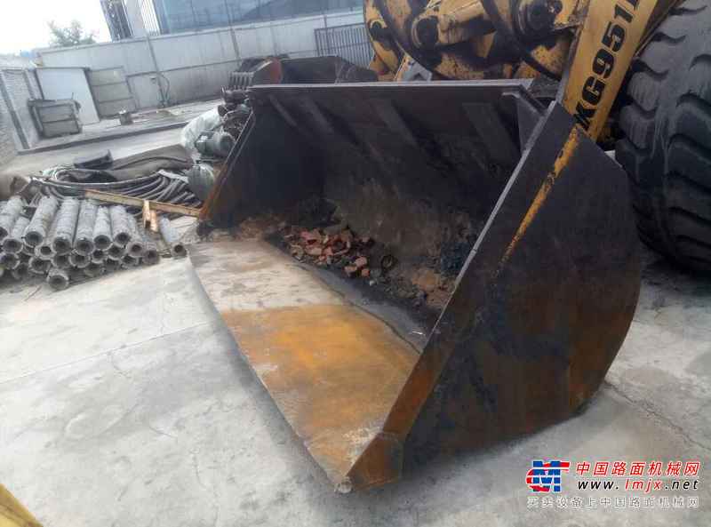 山西出售转让二手6800小时2007年厦工XG951II装载机