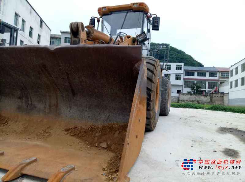 贵州出售转让二手3200小时2013年龙工LG855D装载机