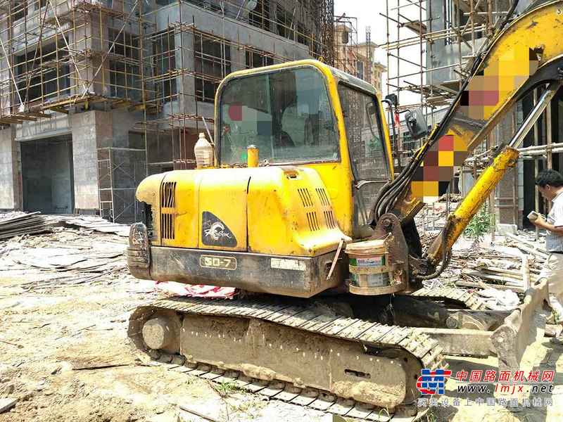 江西出售转让二手7727小时2010年现代R60挖掘机