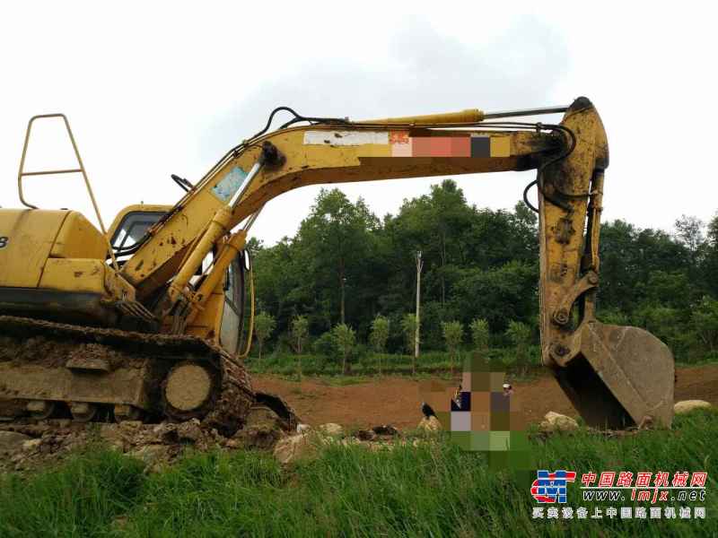 贵州出售转让二手4183小时2011年玉柴YC135挖掘机